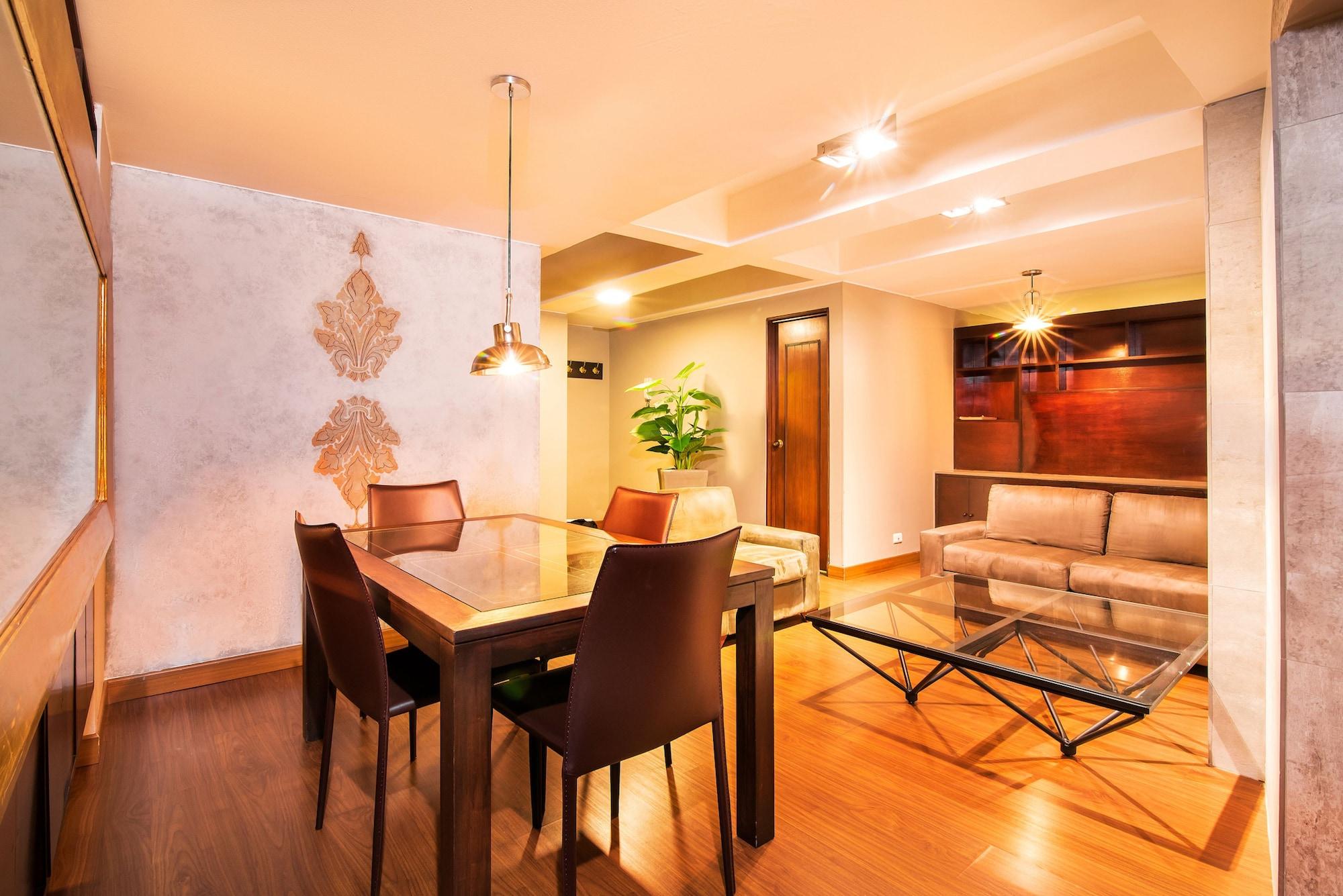 Lloyds Apartasuites Parque 93 Bogota Bagian luar foto