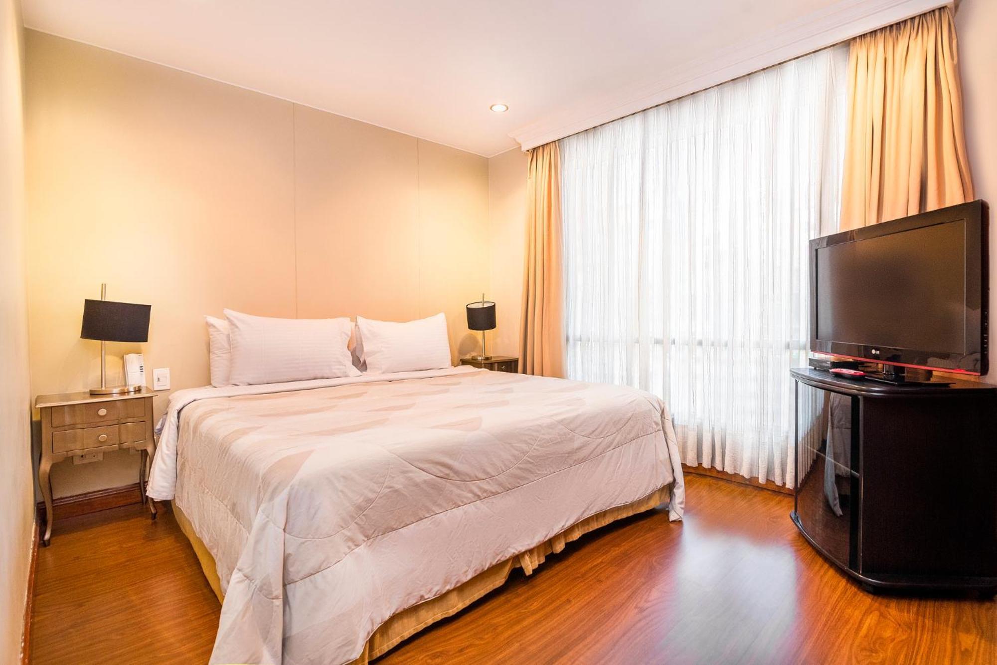 Lloyds Apartasuites Parque 93 Bogota Bagian luar foto