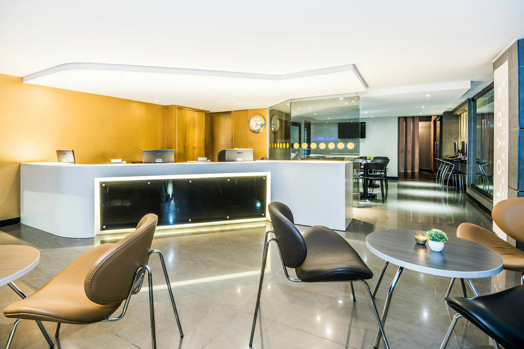 Lloyds Apartasuites Parque 93 Bogota Bagian luar foto